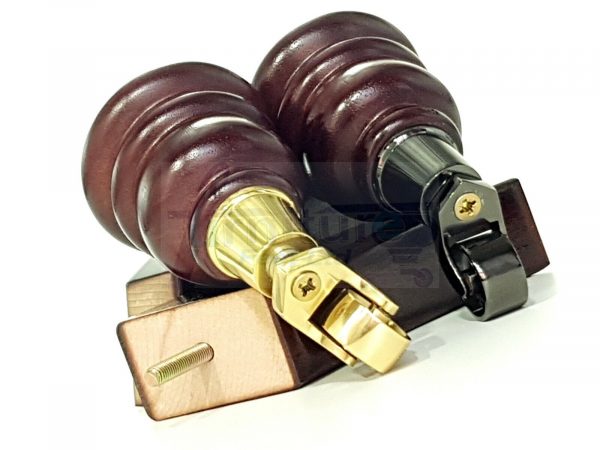 4x WOOD FURNITURE SOFA LEGS M8 REPLACEMENT CHAIR FEET 2 WITH CASTORS 165mm HIGH - Image 3