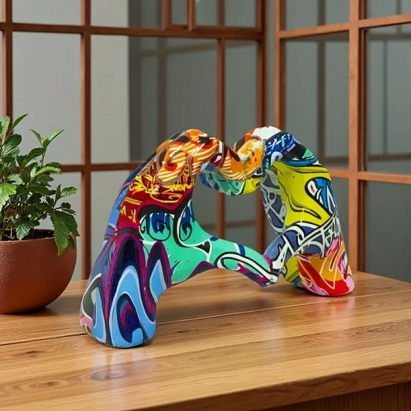 Colourful Graffiti Heart Hands Sculpture Modern Resin Art Modern Abstract Heart Decor 12cm High